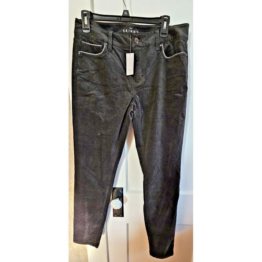 NWT WHITE HOUSE BLACK MARKET the Skinny black Corduroy Pants Womenโ SZ 10R